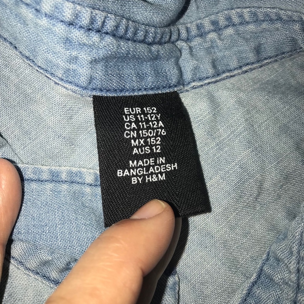 🔥🔥H&M JEAN SHIRT - Picture 5 of 5